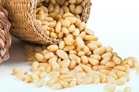Nueces de cedro para potencia